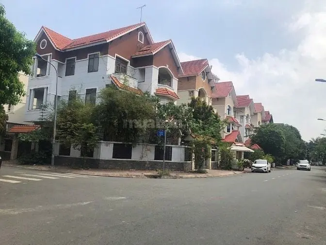 Cho Thuê Biệt Thự Góc 2 Mt Khu Dân Cư Him Lam 6A. Dt: 12,5X 20/ 4 Tầng