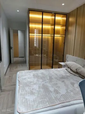 Bán Nhà Vạn Phúc: 4.5 Tầng (31M²), Thiết Kế Hiện Đại Có Thang Máy