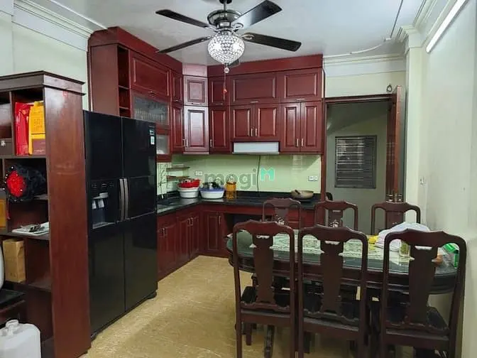 Bán Nhà - Trần Quốc Hoàn - Phân Lô, Ôtô, Kinh Doanh - 40M X 6 Tầng