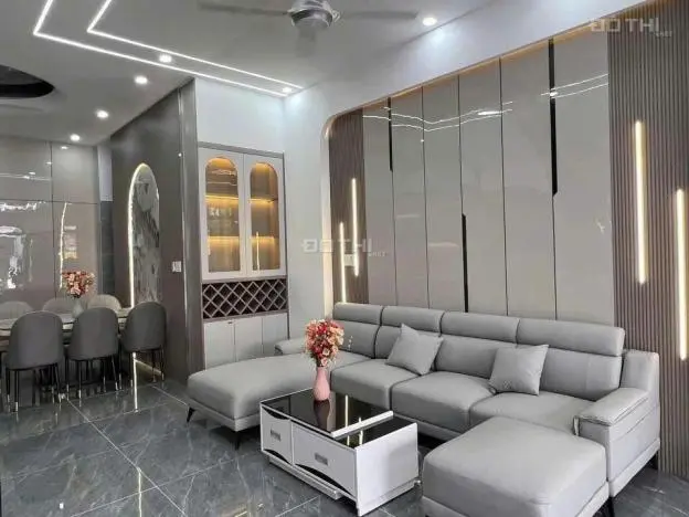 Nhà 1 Trệt 1 Lầu Mới Xây – Shr – Gần Chợ Bình Chánh – Cần Đước, Long An – Giá Chỉ 1.8 Tỷ