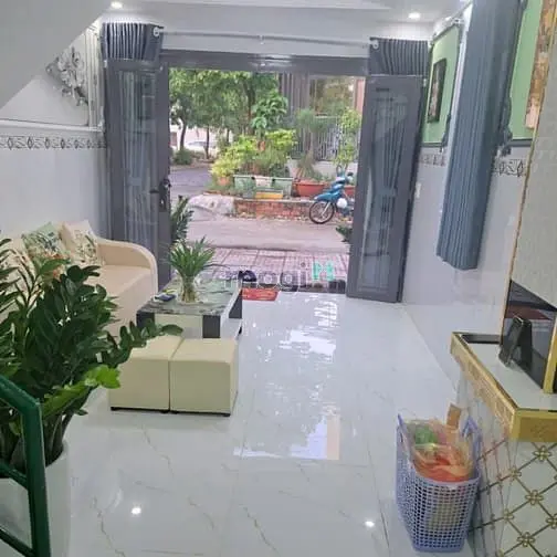 Bán Nhà Quận 8 – Góc 2 Mặt Tiền Đường 8M, Gần Đh Tôn Đức Thắng