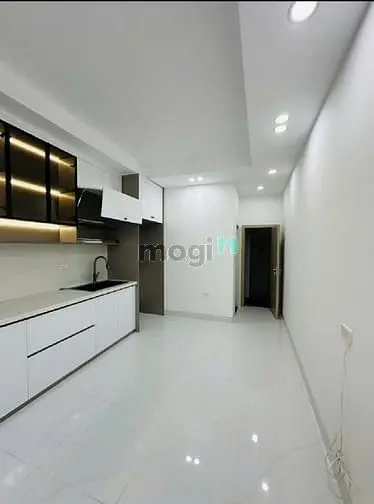 Bán Nhà Trung Kính Ô Tô Tránh Vỉa Hè, 30M2 × 5 Tầng, 6Pn, Chỉ 14.1 Tỷ
