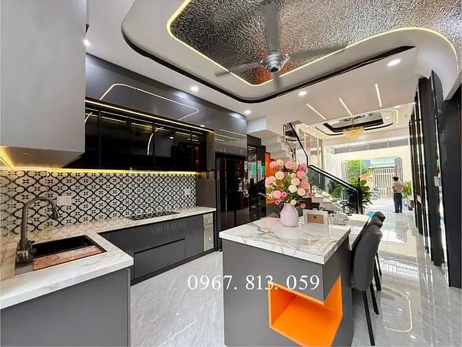 Nhà 1 Sẹc Tx 25, Dt:4X18,5M, Trệt, 3Lầu, 4Pn,6Vs, P/Xông Hơi, S/Thượng