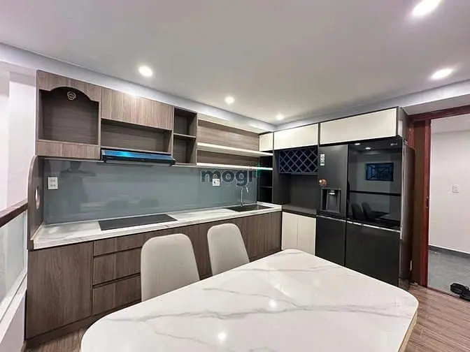 Cho Thuê Nhà Nguyên Căn Đường Hai Bà Trưng, P.8, Quận 3