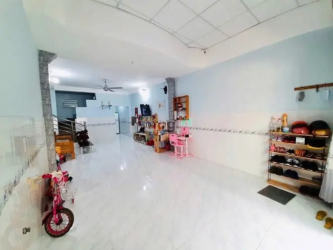 🏡 Bán 2 Căn Đối Điện Nhau – Ở Một Bên, Cho Thuê Một Bên – Giá Tốt 🔥