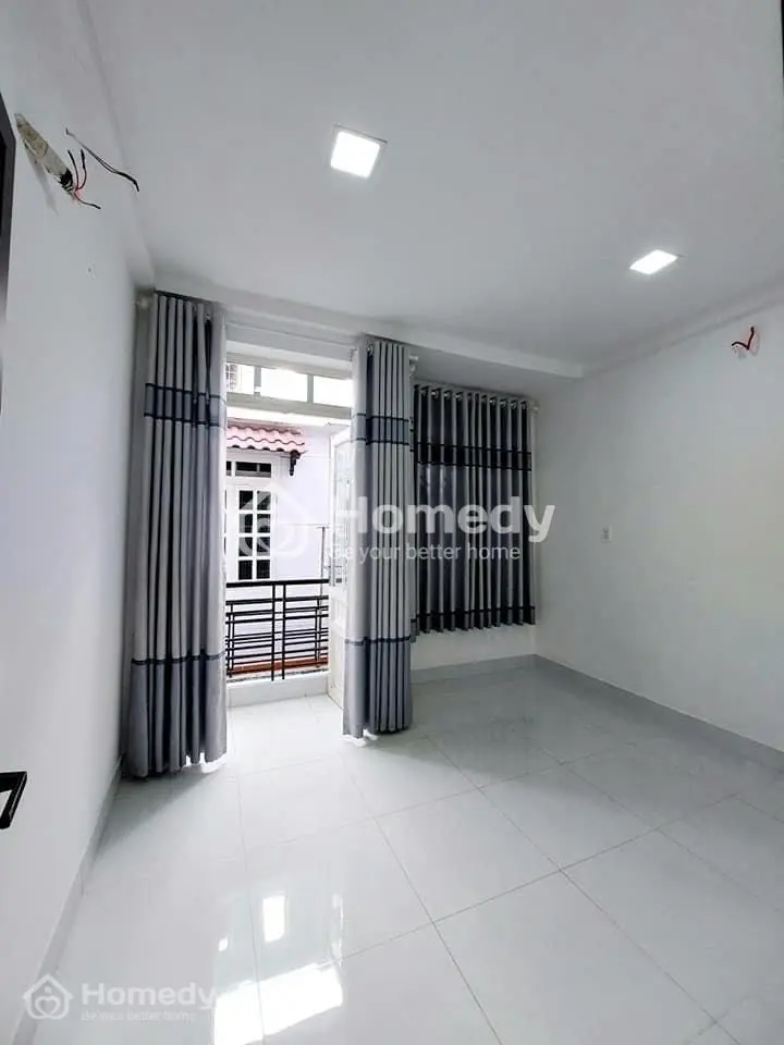 Nhà Ngã Ba Đông Quan Sổ Hồng Riêng, 2 Phòng Ngủ, 2 Wc Chỉ 1 Tỷ 980 Triệu.