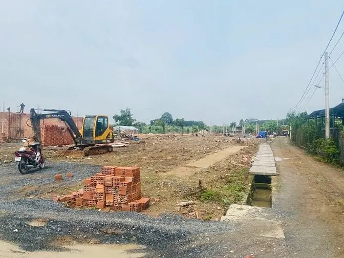 Nhà Đẹp Trung Tâm Vĩnh Cửu “ Ngay Gần Công Ty Changshin " Chỉ Từ 450 T