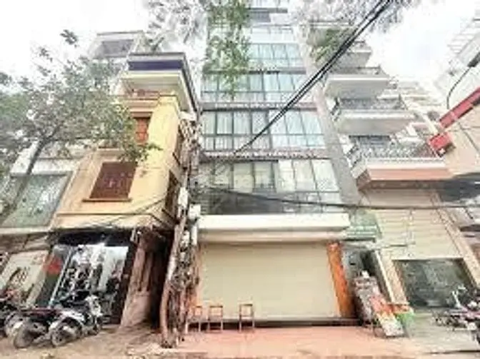 Bán Gấp Nhà Mặt Phố Đội Cấn, 80M2 × 6 Tầng, Mt 5.2M, Chỉ 33.5 Tỷ
