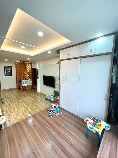 🏠 Căn Hộ Chung Cư Lầu 4 - Vincom Nguyễn Xí - 60M2 - 2 Ngủ - Shr