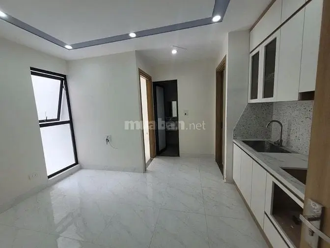 Bán Gấp Nhà Mặt Phố Đội Cấn, 80M2 × 6 Tầng, Mt 5.2M, Chỉ 33.5 Tỷ