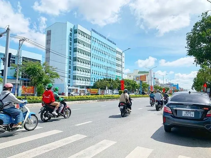 Nhà Biệt Thự Mặt Tiền Võ Trường Toản, Cái Khế, Cần Thơ - 19 Tỷ