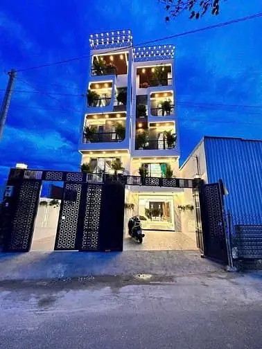 Nhà Mt Đường Thông 1Sẹc Hà Huy Giáp, Dt:4X24M, Lửng, 3Lầu, 4Pn, Sân Xh
