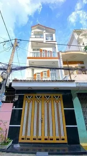 Chủ Bán 1 Tỷ . Nhà 52M2 Dương Bá Trạc Gần Dương Bá Trạc,Xây 4