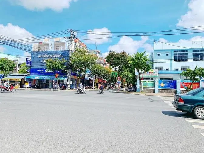 Nhà Biệt Thự Mặt Tiền Võ Trường Toản, Cái Khế, Cần Thơ - 19 Tỷ