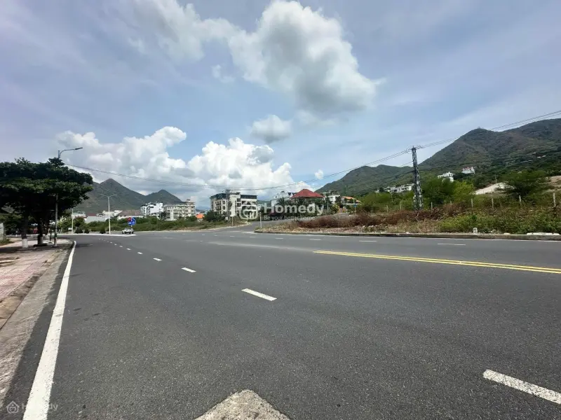 🧧 Chính Chủ Gửi Bán 2 Lô Đất Nền Biệt Thự Mặt Tiền Phạm Văn Đồng - Sát Bến Du Thuyền Nha Trang