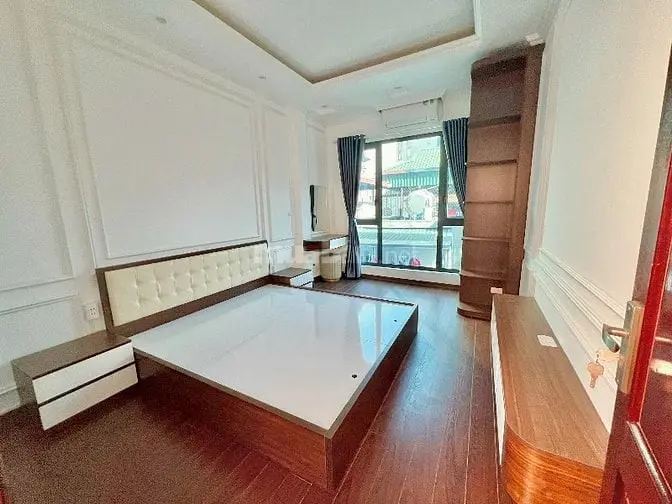 Cho Thuê Nhà Nguyên Căn Mặt Tiền Lạc Long Quân➡️ 0908960055 Chính Chủ