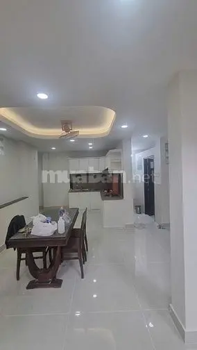 Nhà 4 Tầng Dt 6M X 9,46M Nở Hậu 6,5M Hẻm 129 Nguyễn Trãi Nhà Mới