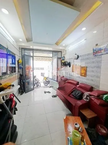 Bán Nhà Giáp Q10 - Ngay 3/2 - Thái Phiên - 31M2 - Giá 5,9 Tỷ