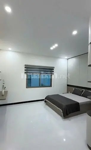 Bán Nhà Đẹp 1 Trệt 1 Lầu Giá 2 Tỷ 500 Triệu Trung Tâm Tp. Tdm