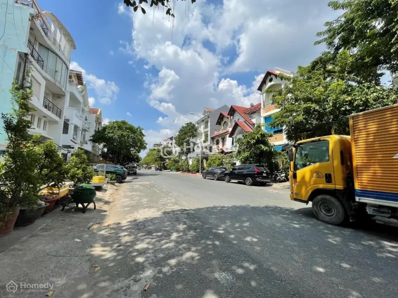 Đất Mặt Tiền Đường 20M - Khu Biệt Thự Bên Sông , Phường Hiệp Bình Chánh
