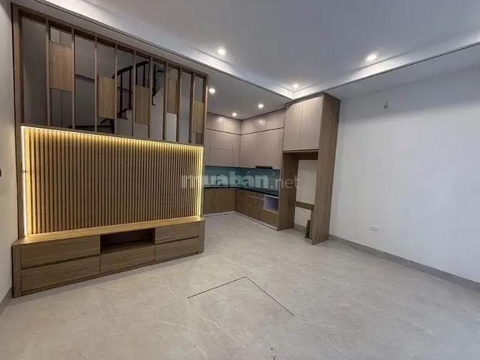 🏡 Bán Nhà Mới Thơm Mùi Sơn – Bát Khối, Long Biên 📐 36M² X 4 Tầng – G