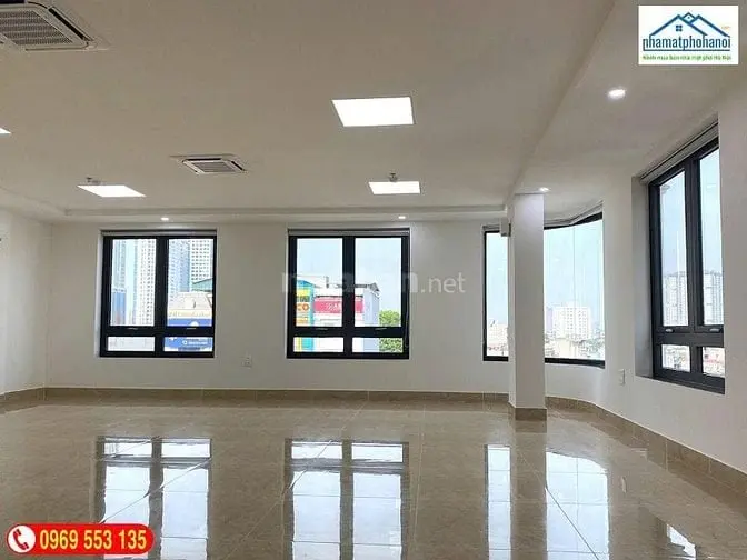 🌟 Bán Nhà Mặt Phố Đường Láng – Hàng Hiếm – 2 Mặt Tiền – View Sông