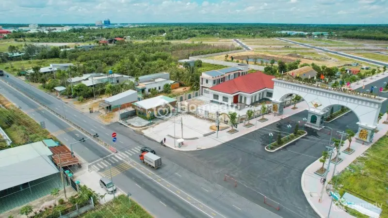 Bán Lô Đất Ngay Mặt Tiền 824, Hựu Thạnh - Giá 1Tỷ350, Thanh Toán 10% Nhận Sổ Hồng Ngay