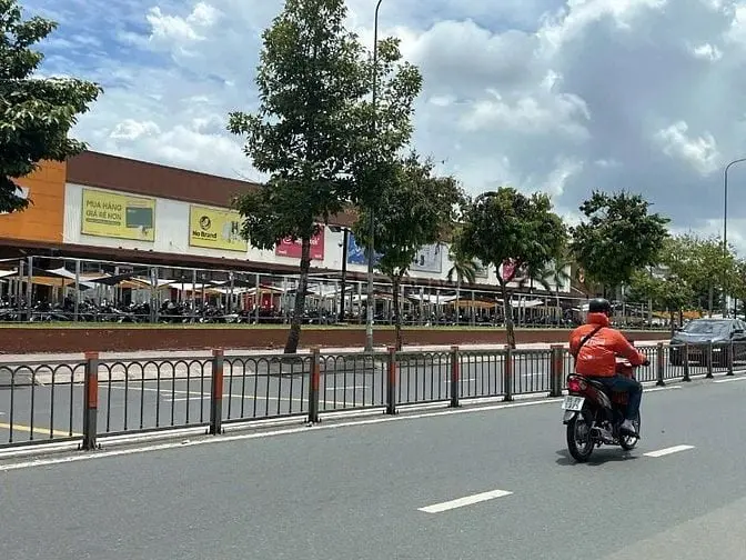 Bán Nhà Ngay Emart Hẻm 6M Phan Văn Trị 90M2 Ngang 5M 6 Tầng Thang Máy