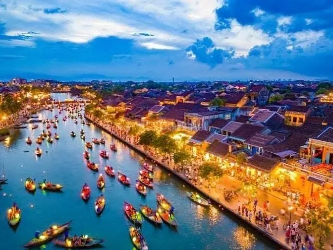 Chính Chủ Cần Bán Gấp Lô Đất 2 Mặt Tiền Trước Sau Phố Cổ Hội An