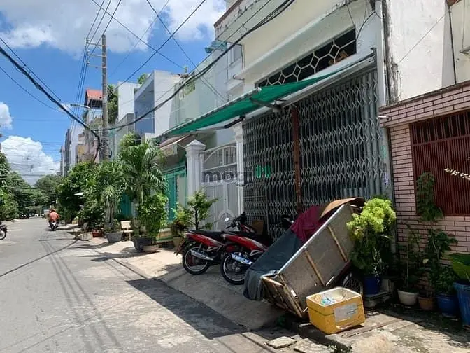 🍃🌿💯Căn Góc Nhà Cấp 4 Mtnb Khu Tên Lửa 4X16M Kế Bên Cv 2 Bước Chân🌳