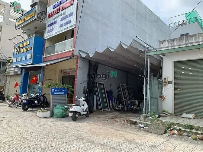 Bán Nhà Mặt Tiền Nguyễn Duy Trinh 4,6Mx18,7M Phú Hữu,Q9 Tiện Xây Mới.