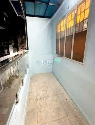 Nhà Mới, (2Pn, 2Wc), Hẻm Xe Hơi 311/8B Minh Phụng Q11, Giá 12 Triệu/Th