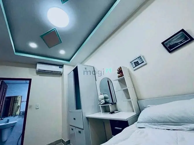 🏠 Căn Hộ Dịch Vụ Gần Chợ Bến Thành - Quận 1 - 91M2 - 5 Tầng Thang Máy