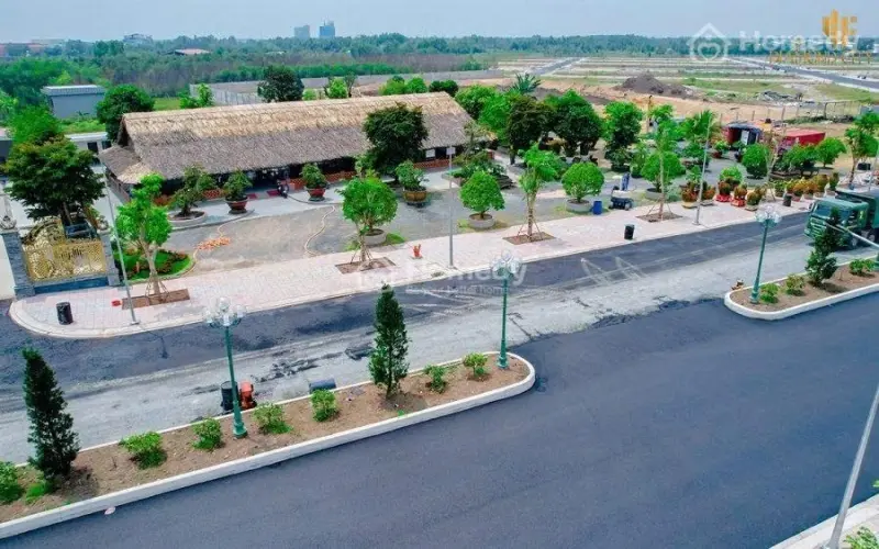Bán Lô Đất Ngay Mặt Tiền 824, Hựu Thạnh - Giá 1Tỷ350, Thanh Toán 10% Nhận Sổ Hồng Ngay