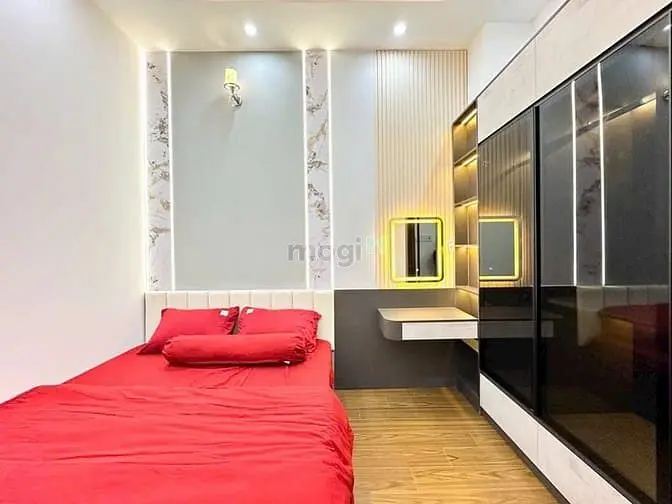 Siêu Phẩm 3 Tầng – Đ. Nguyễn Thị Hương, Nhà Bè – Full Nội Thất Cao Cấp