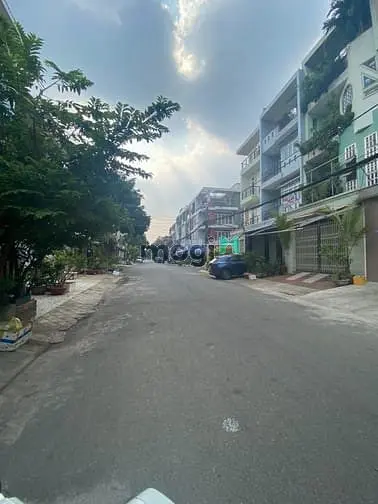 💥💯Bán Nhà Mtnb 14M Khu Tên Lửa 5X19M 4,5 Tầng Sát Đs 7 & V.đ.trong