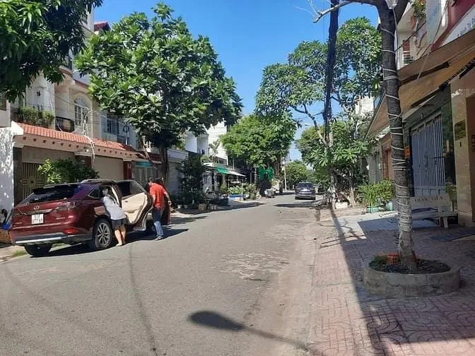 💥💯Bán Nhà Mtnb 14M Khu Tên Lửa 5X19M 4,5 Tầng Sát Đs 7 & V.đ.trong