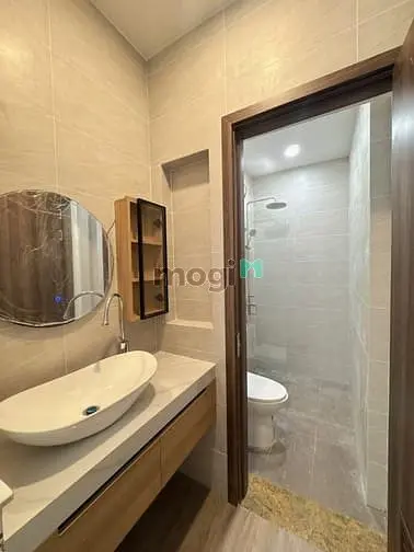 Bán Nhà Mt Kd - 2 Tầng - Huyền Quang - Q1 - Tphcm