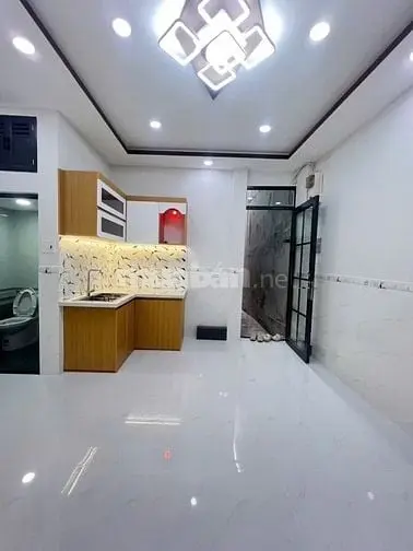 Nhà Mới Đẹp Gần Chợ Phạm Thế Hiển.