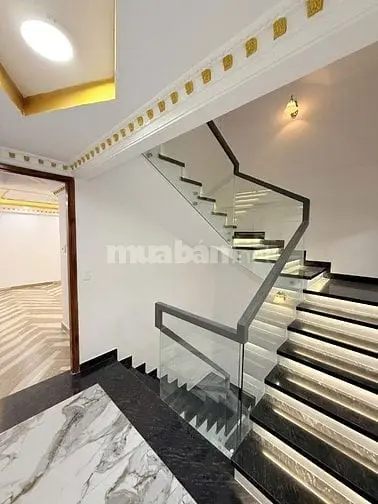 Chỉ 12 Tỷ Nhà Đẹp 100% Đường Số 6 Q6 (4X17) Có 4Pn