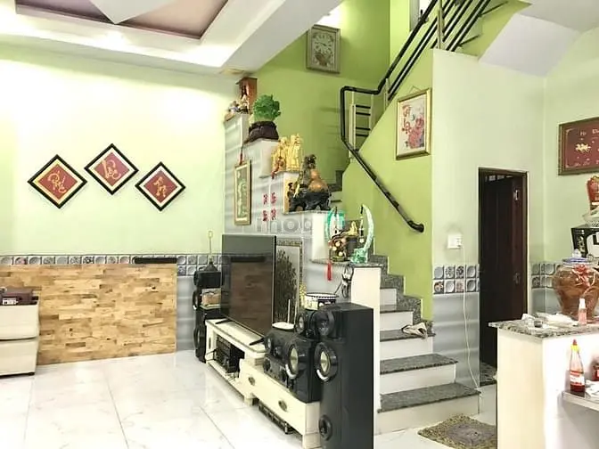 Nhà 4Tầng-Hxh -108M2 - Ngan Hơn 7M - Hoàn Công Đủ - Lê Thị Hoa .