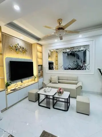 Nhà Đẹp Cầu Giấy -30M2-5 Tầng -Mt 6.5 M-30Ra Ô Tô-Nhỉnh 7 Tỷ