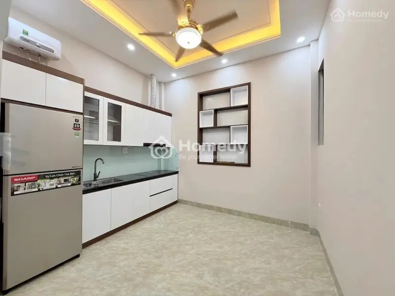 Siêu Phẩm Nhà Mới 5 Tầng – 41M² –Gần Phố-Khương Đình – Thanh Xuân – Giá 10.8 Tỷ