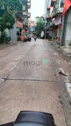Đa Tốn Ngọc Động- Hưởng Thụ Cuộc Đời- 151M- Thông Thoáng - Rộng Ô Tô Đ