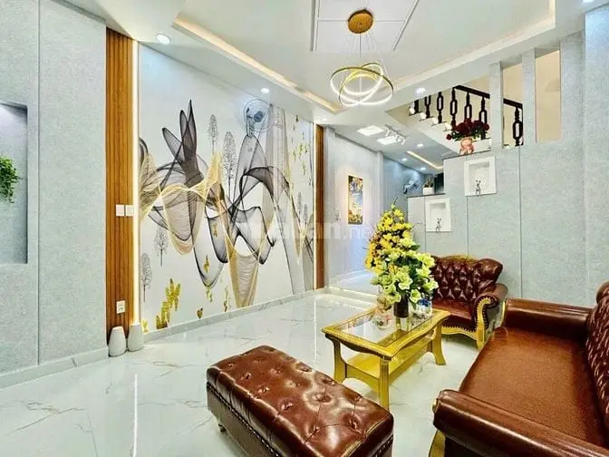 Cô Tư Cần Bán 42 Tại Đường Phạm Văn Hai, P5, Tân Bình. Sổ Hồng Riêng