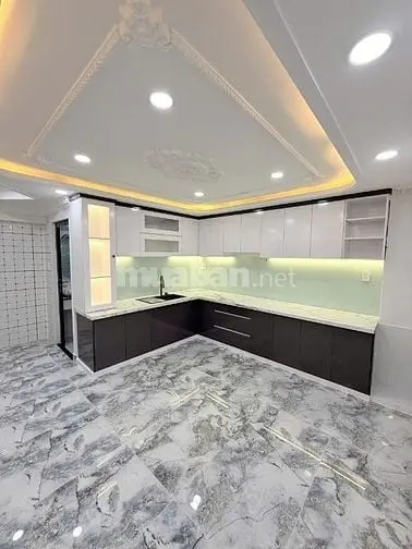 Chỉ 12 Tỷ Nhà Đẹp 100% Đường Số 6 Q6 (4X17) Có 4Pn