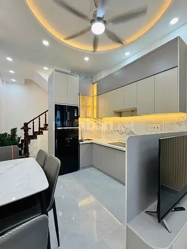 Chính Chủ Bán Nhà 55/10 Đs 18 Đúc 3 Lầu 3 Phòng Ngủ Lớn Giá Mêm