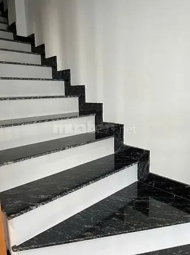 Cho Thuê Nhà Nguyên Căn 158/56 Phạm Văn Chiêu, P.15 Gò Vấp. Giá 15Tr