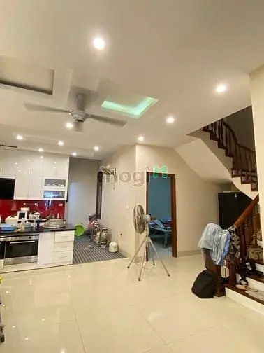 6035105 ảnh đại diện 1