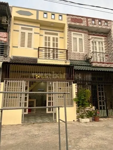 Nhà Bán Chính Chủ. Huyện Đức Hòa, Long An. Trệt 1 Lầu,. Dt: 4X10M